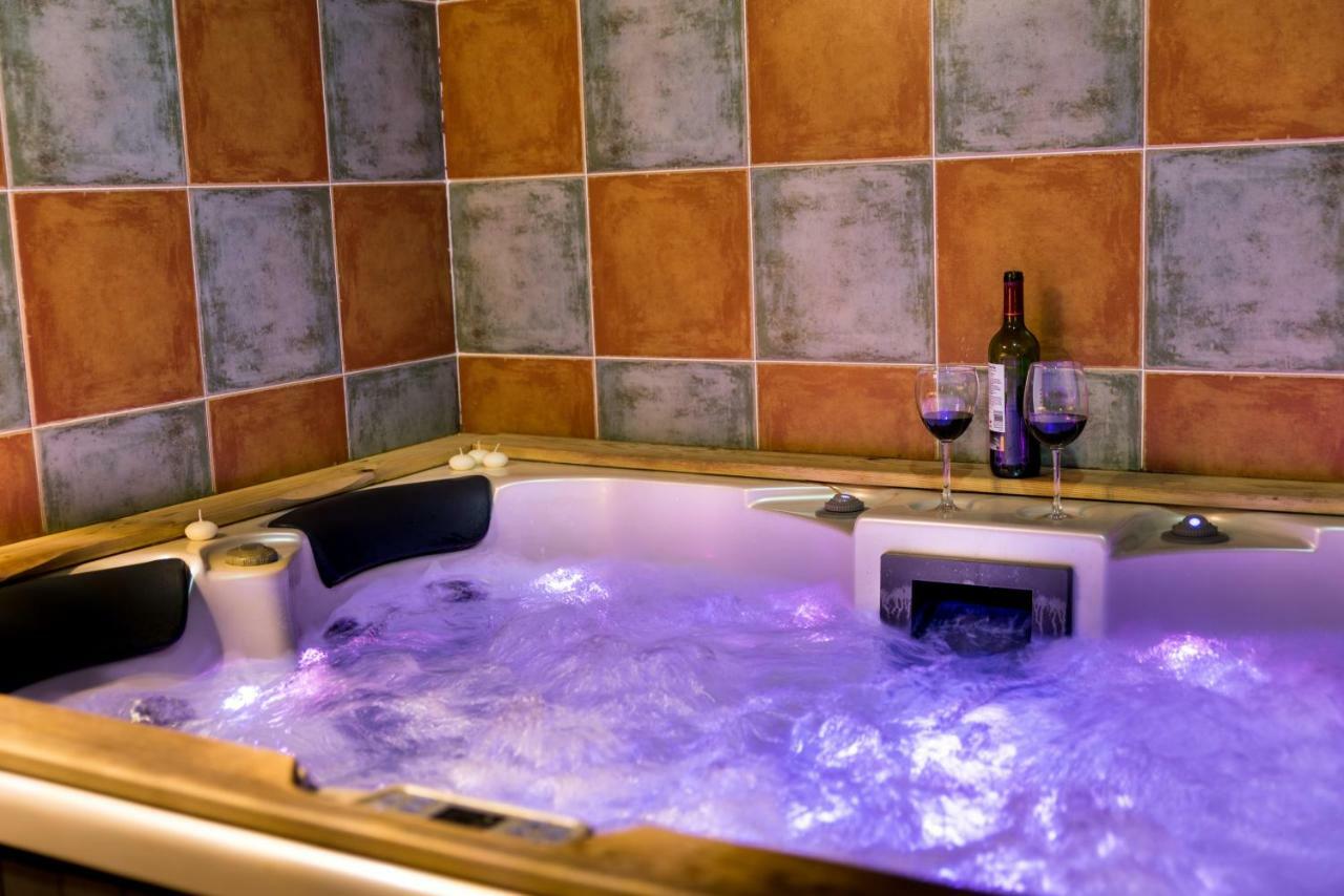 Jabata Spa Cabezas Altas 外观 照片
